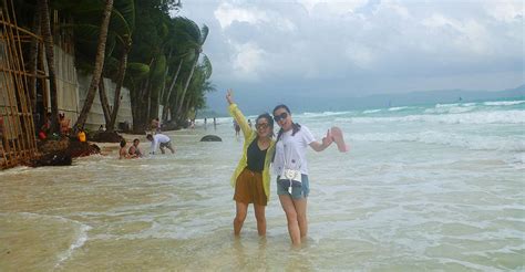 boracay girls.